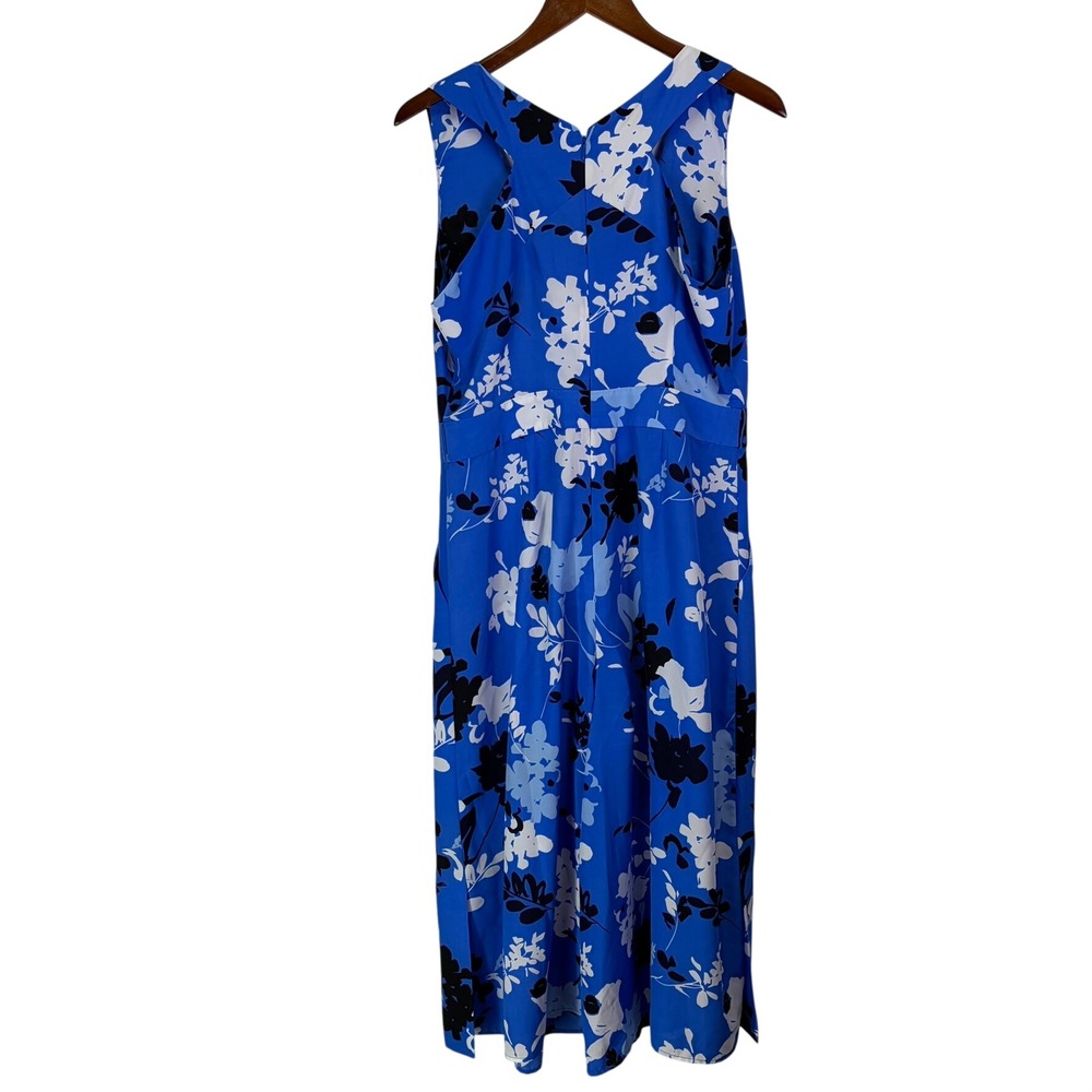 Vince Camuto Blue Floral Wide Leg Jumpsuit Size M Pockets Vacation, Resort, Chic - Picture 3 of 16